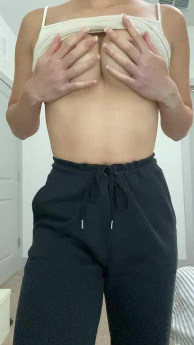 My first titty drop! Did I do okay? 🥺