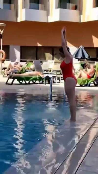 make a telegram group to talk about her