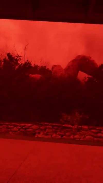 Wtf. What this guy does is incredible.