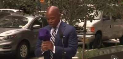 I’m tellin ya 🥜 head is hilarious 🤣