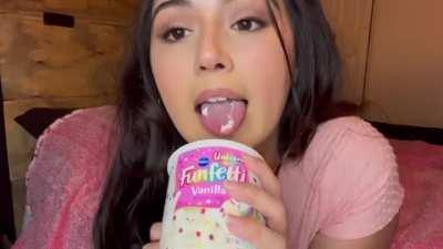 Don’t mind me, just a Filipina with a … sweet tooth 😉