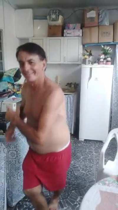 humilde demais, nem parece corrupto