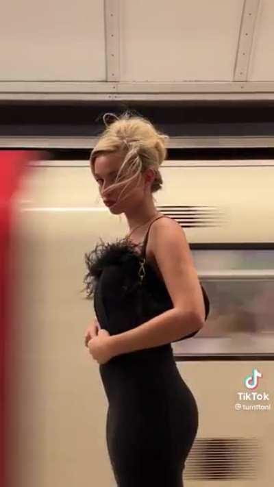 The Public? In the public place where I’m filming an “aesthetic” video? Time to get passive aggressive.