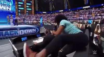 Barricade Bayley Booty