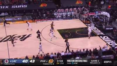 [Highlight] Cam Payne hits the three, spits, and the remains are stuck on his beard