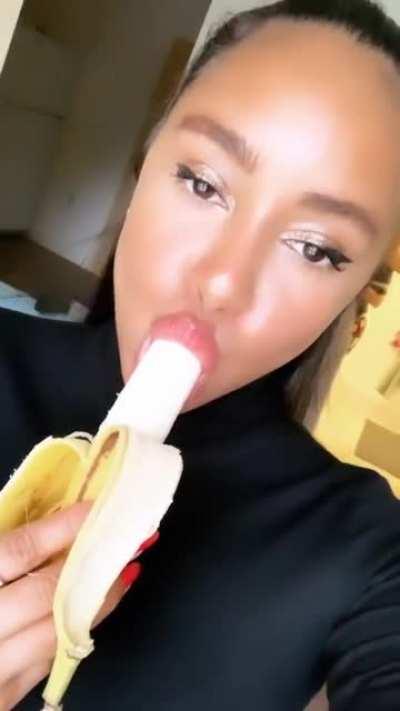 Just let your imagination fly...🤤😛🤪