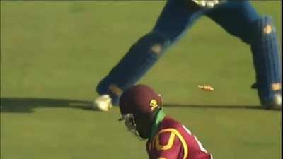 Thalas 1st wicket - 77.7