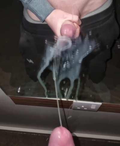 25 [M4F] #cardiff looking to breed in uk