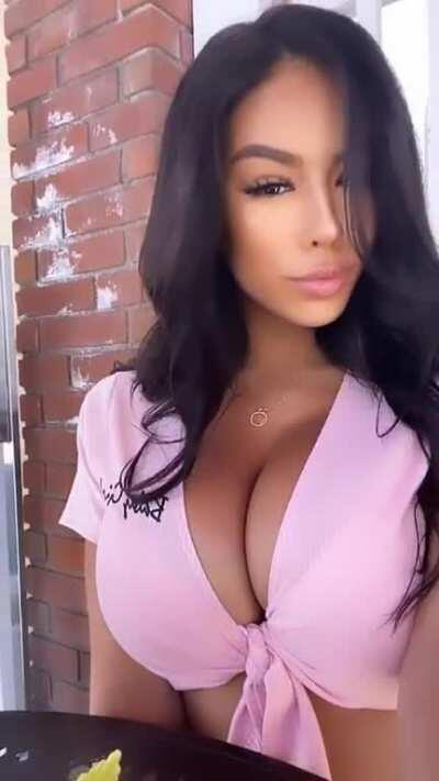 Lips and tits