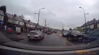 A Royal Mail van almost hit me when merging. I thought the car behind is meant to give way?