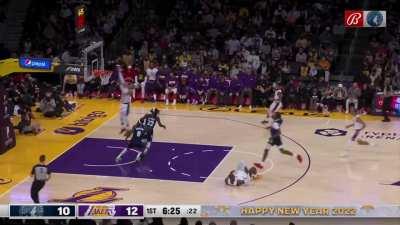 [Highlight] Lakers execute a Shaqtin fastbreak