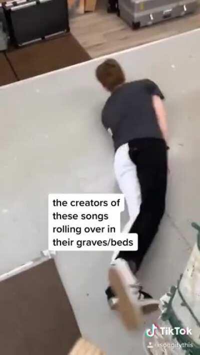 Can anyone show me a full version of this remix?