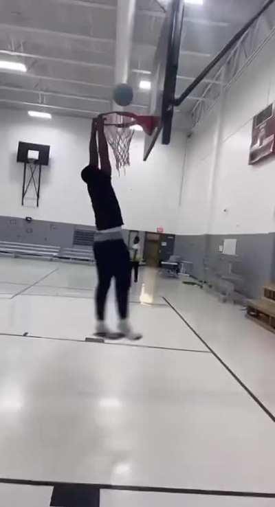 to dunk a basketball off a table