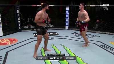 [SPOILER] Andrei Arlovski vs. Tom Aspinall