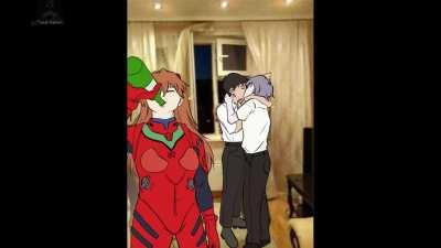 Very cursed images I made into a vid. Do be warned when watching.