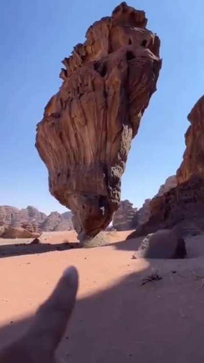 I feel like this 30m high rock in Saudi Arabia wouldn't still be standing if it were in America