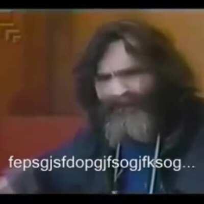 Yo explicando porque pase porno en el Discord y porque deben desbanearme