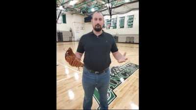 Gym teacher leftist?!?!😳😳😳 ... kinda cringe 🤢🤢🤮🤢🤢🤮🤮