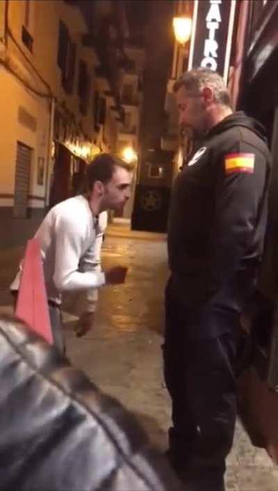 Pub bouncer slaps drunken man to sleep