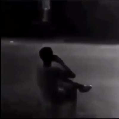 Alguém sabe o nome da musica