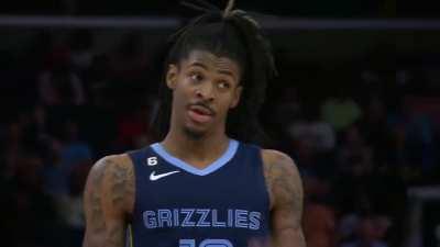 [Highlight] Ja disses out the googles after that wonderful pass.