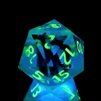 Eldritch Rift D20. Tentacles are molded from the same resin material as the rest of the die. [OC] [ART]