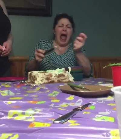 Cake and balloon in one