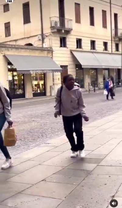 screaming out your soul is like: