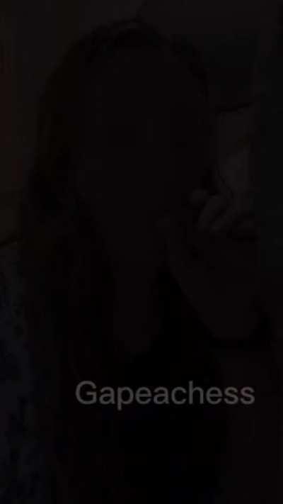 I warmed up my throat with my husbands dick before my date. I love comparing the different dicks in my mouth.