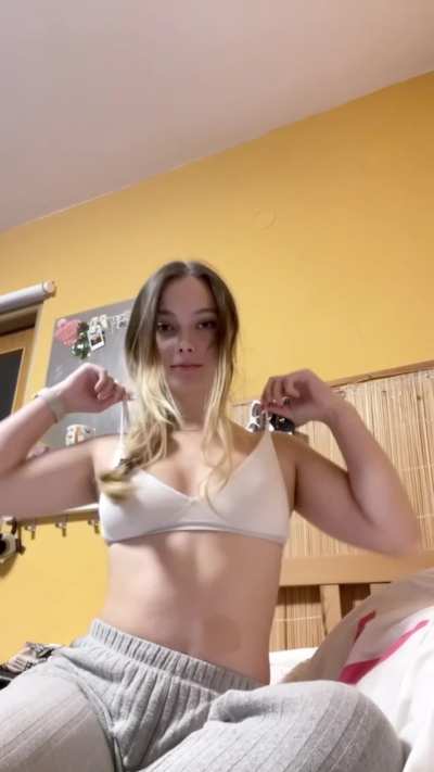 recently divorce fuck me raw & host too