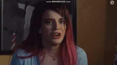 This montage of Tara being the killer in Scream 5 will never be not funny to me (source : Because Movies on Ytb)