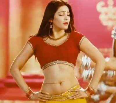 Shruti Hassan- damn those dangerous curves