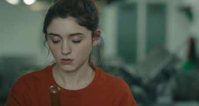 Natalia Dyer trying to get herself off