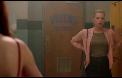 Madelaine petsch and Lili Reinhart 