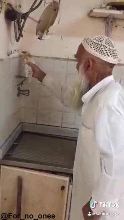 Cordless exterminator!