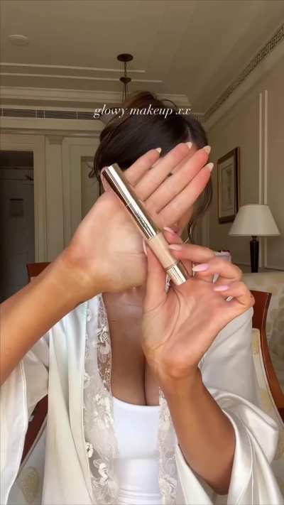 Soft, glowy glam - IG November 2025