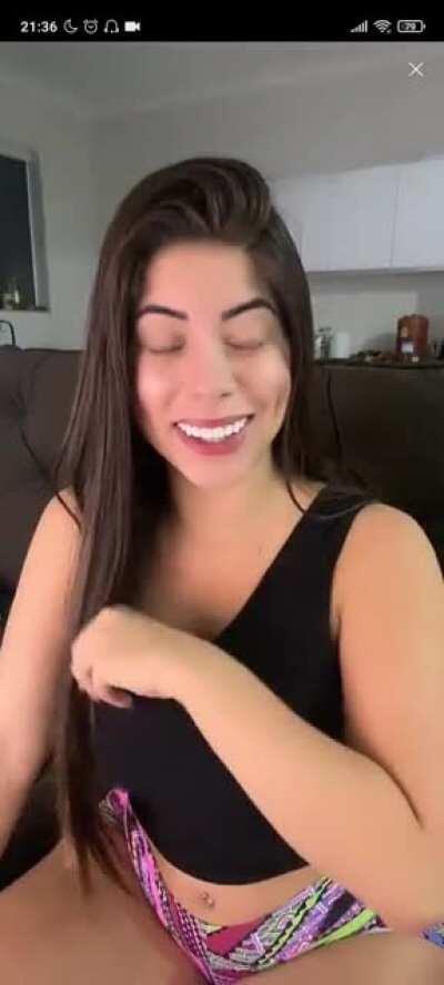 Luana gostosa do Bigo live