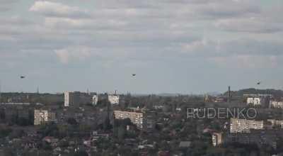 RU POV: Hunting pair of two Mi-28NM helicopters working with LMUR missiles on Avdeevka direction. Supporting Mi-8AMTSh with rescue team on board can be seen.