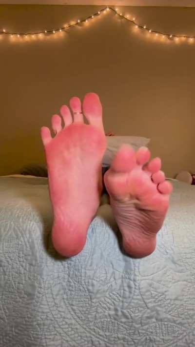 what do these massive feet need to do to make you their beta bitch?