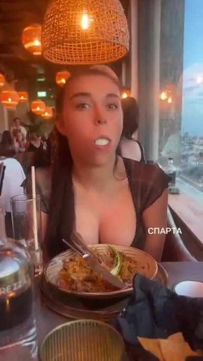 [50/50] Awkward Date | Awesome Date