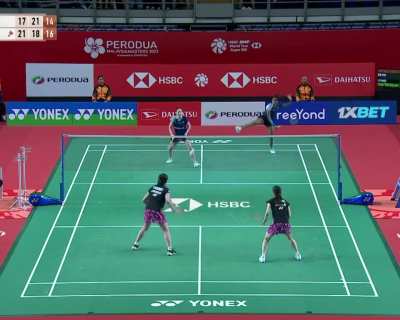 211 badminton shots rally!