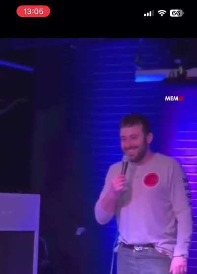 Comedian mocking dead Palestinians and getting absolutely 0 laughs