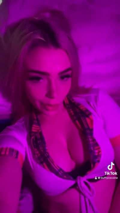 Tiktok seemed to like this one 🤓🍒😇😇