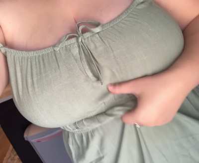 Any tits in a sundress fans here today