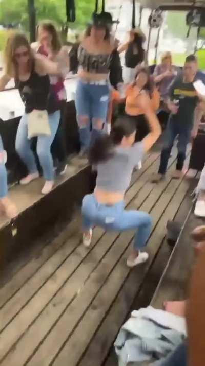 HMC while i'm in center of attention