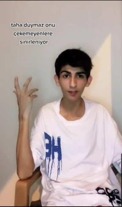 Kodumun delisi hareketlere bak amk