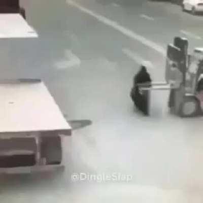 Repostando pra perguntar o nome da música