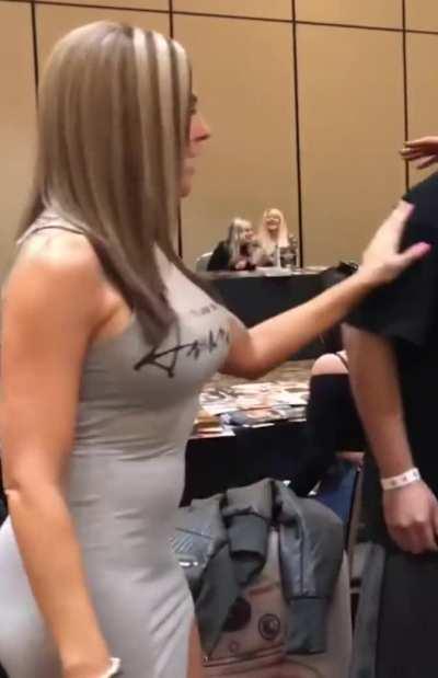 Velvet Sky (MIC)