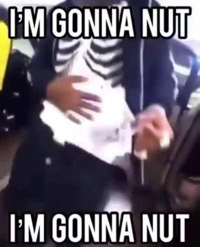 I’m gunna....😩
