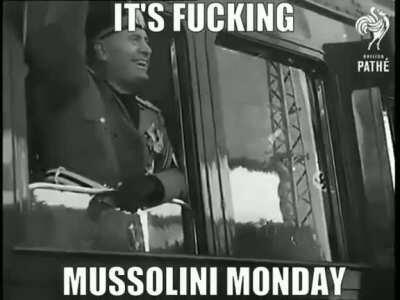 Mussolini monday bois